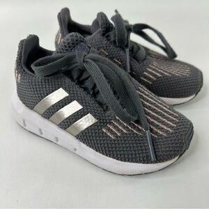 Adidas Swift Run CQ2703 Toddler Ortholite Tennis Shoes Size 6k Gray